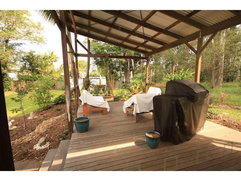 8 Dyer Street, Landsborough QLD 4550