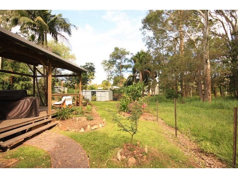 8 Dyer Street, Landsborough QLD 4550