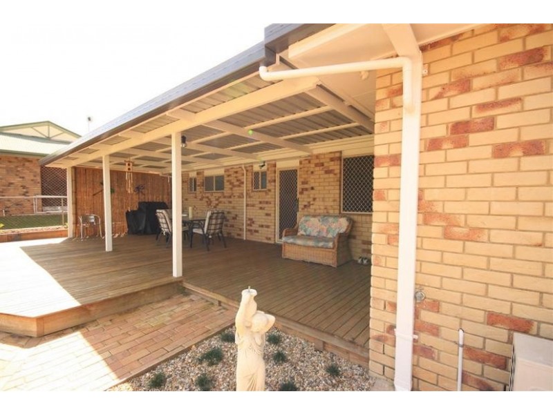 17 Arcadia Drive, Beerwah QLD 4519