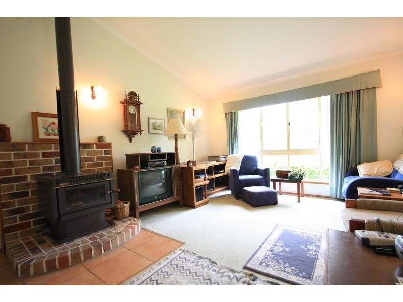 1923 Old Gympie Road, Glass House Mountains QLD 4518