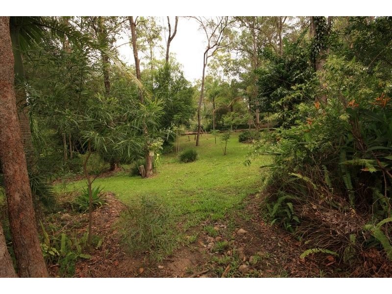 1923 Old Gympie Road, Glass House Mountains QLD 4518