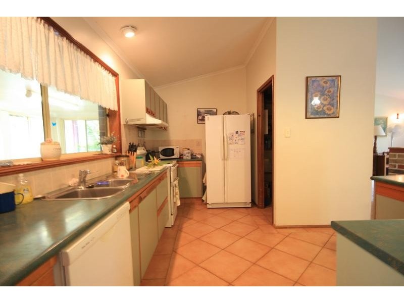 1923 Old Gympie Road, Glass House Mountains QLD 4518