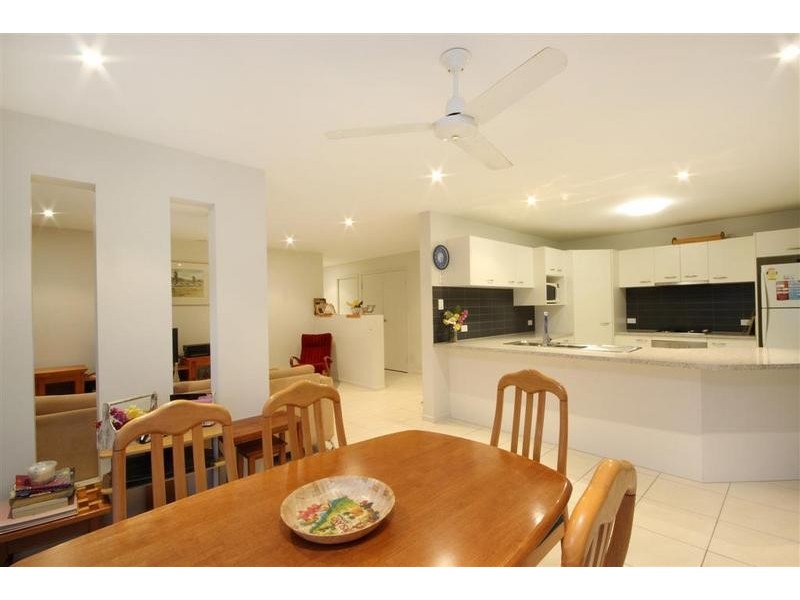 6 Coastal Avenue, Beerwah QLD 4519