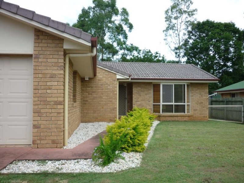 23 Paul Place, Glass House Mountains QLD 4518