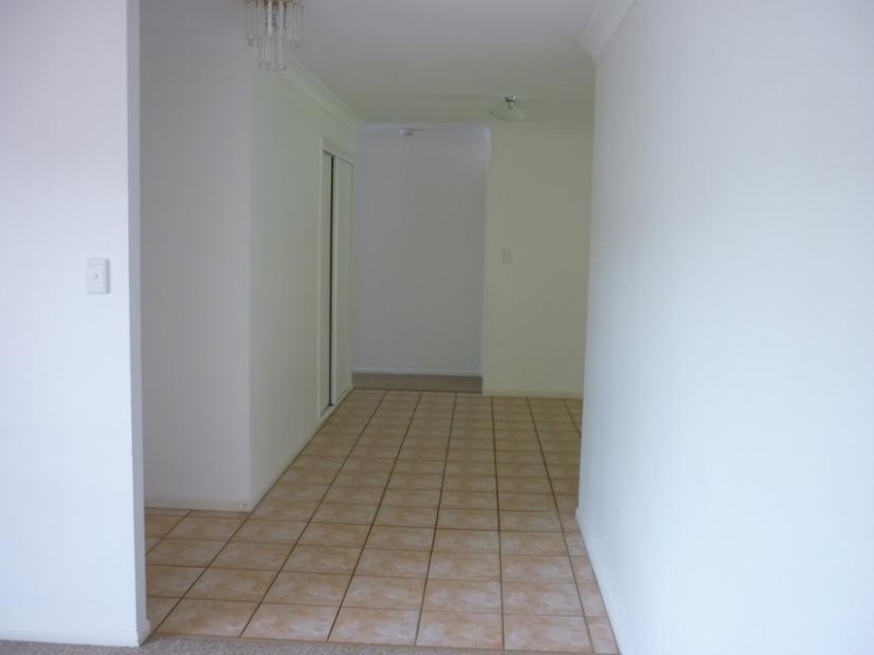 23 Paul Place, Glass House Mountains QLD 4518