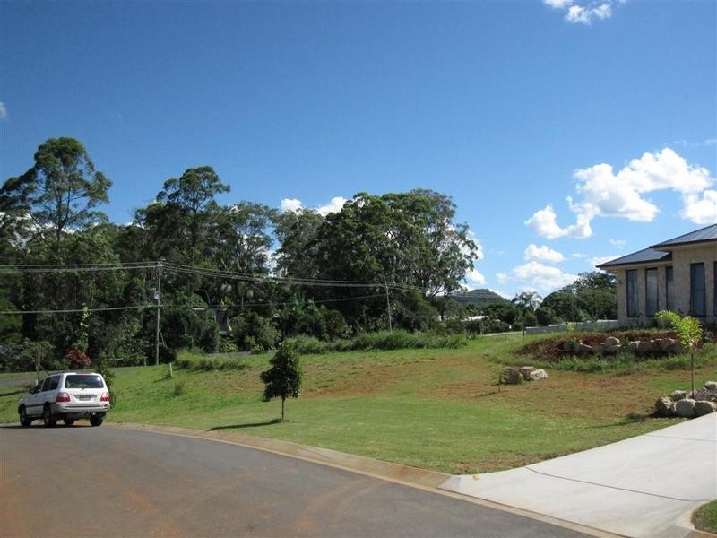 11 Cooinda Place, Glass House Mountains QLD 4518