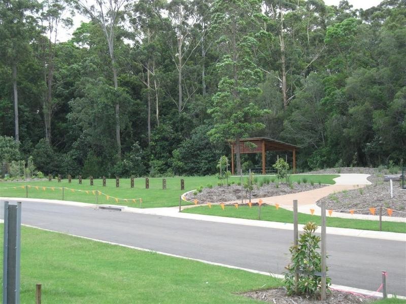 32 Peppertree Way, Beerwah QLD 4519