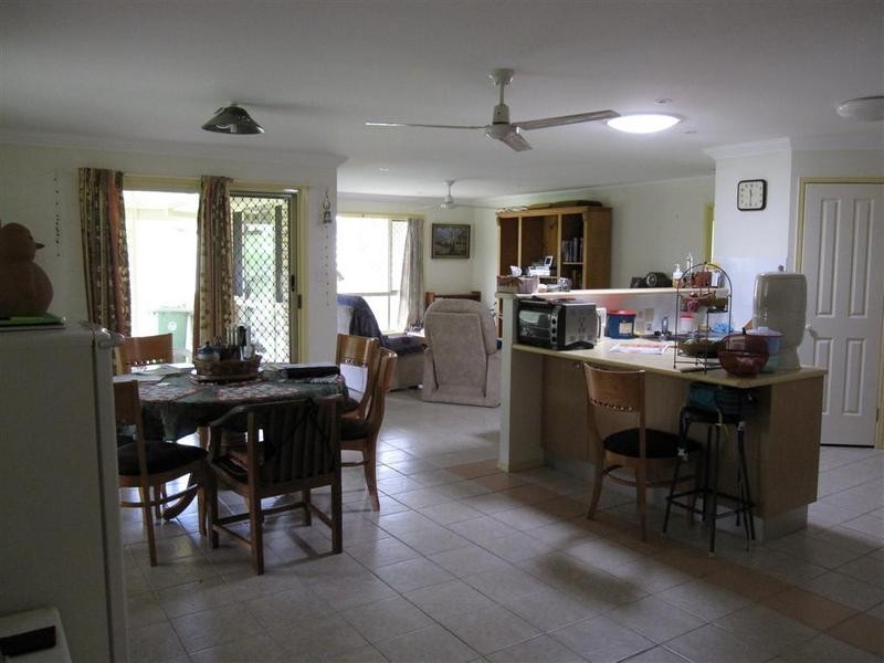 66 Parkview Road, Glass House Mountains QLD 4518