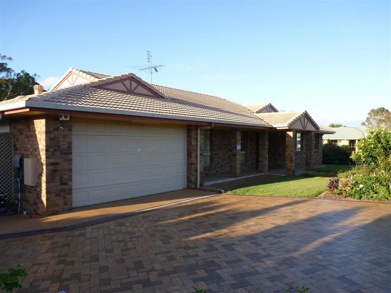 9 Hempstock Street, Glass House Mountains QLD 4518