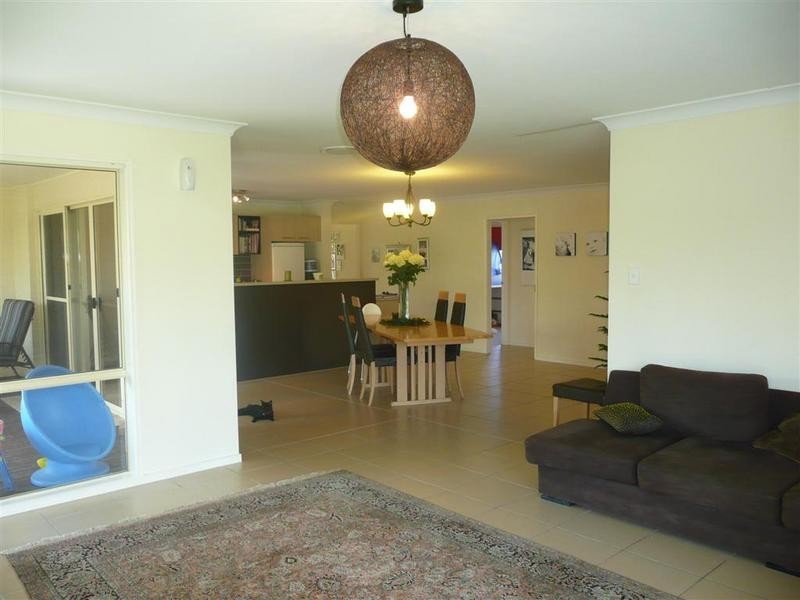 13 Bolwarra Court, Beerwah QLD 4519