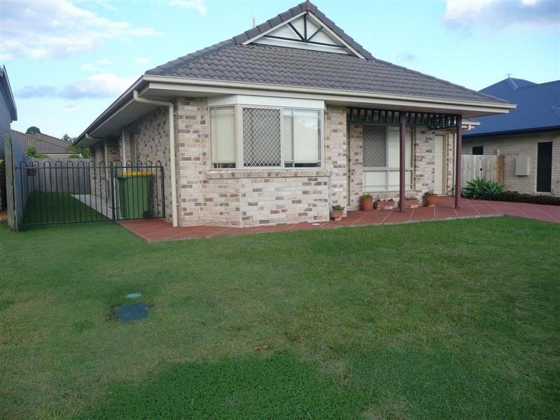 17 Coastal Avenue, Beerwah QLD 4519