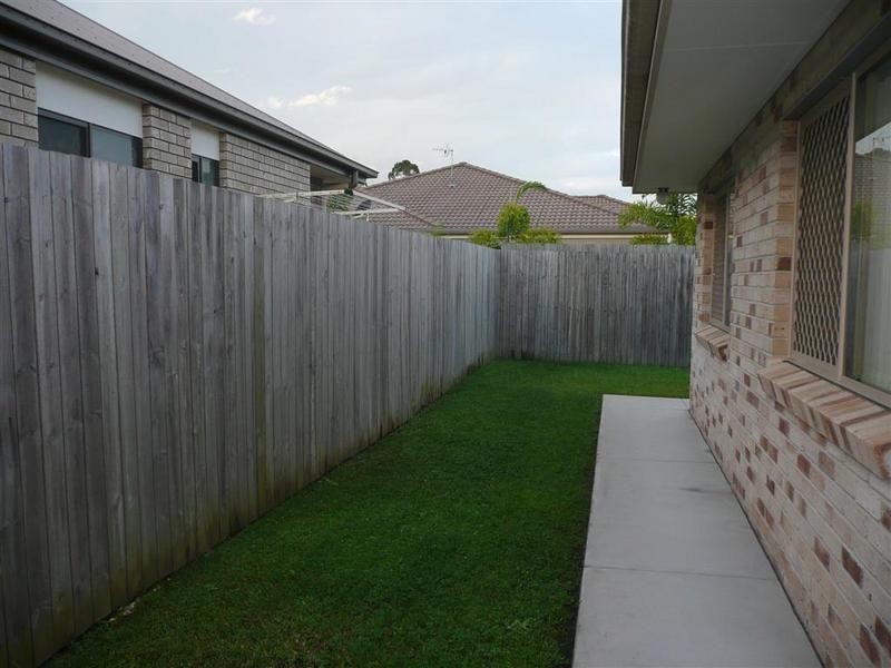 17 Coastal Avenue, Beerwah QLD 4519