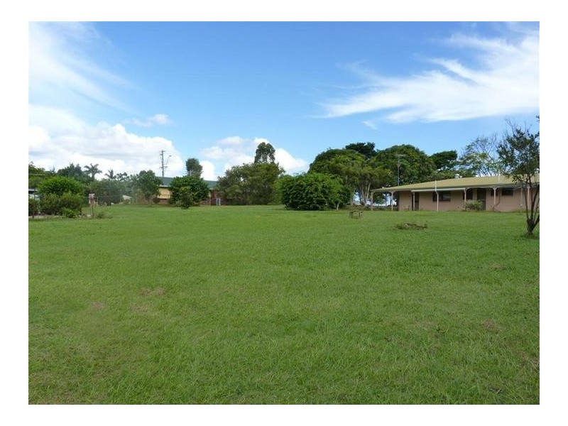68 Pine Camp Road, Beerwah QLD 4519