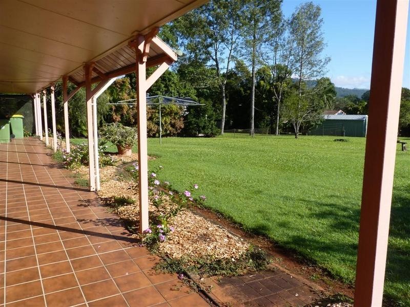 68 Pine Camp Road, Beerwah QLD 4519