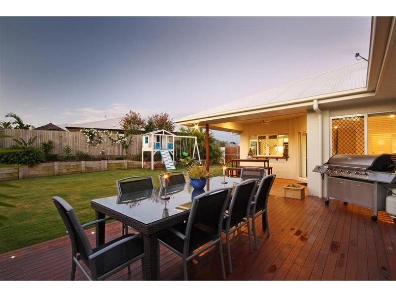 10 Flinders Avenue, Beerwah QLD 4519