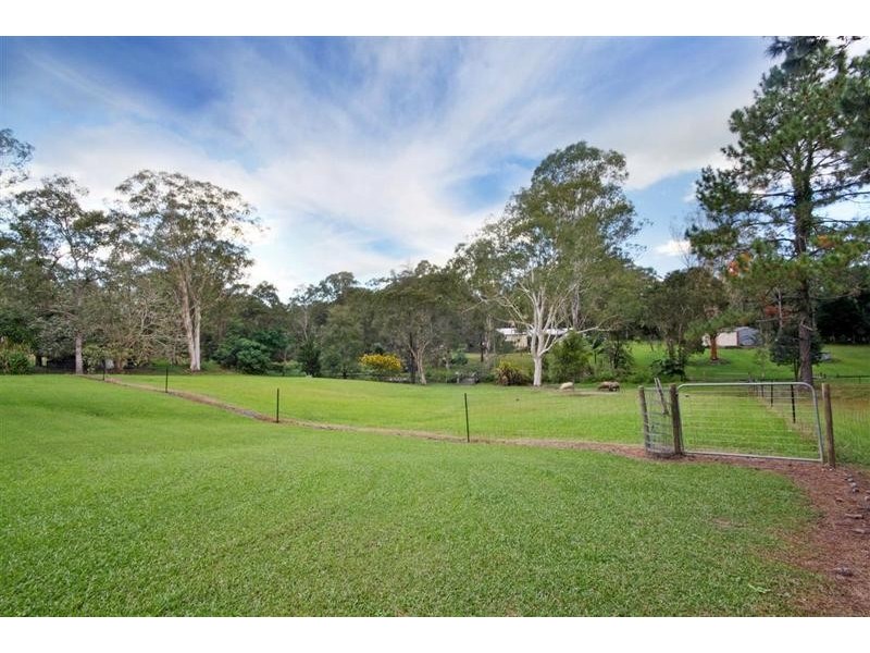 3363 Old Gympie Road, Landsborough QLD 4550