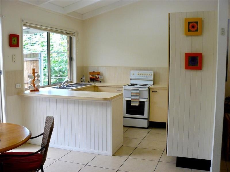 27 Montrose Street, Beerwah QLD 4519