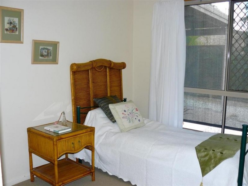 27 Montrose Street, Beerwah QLD 4519