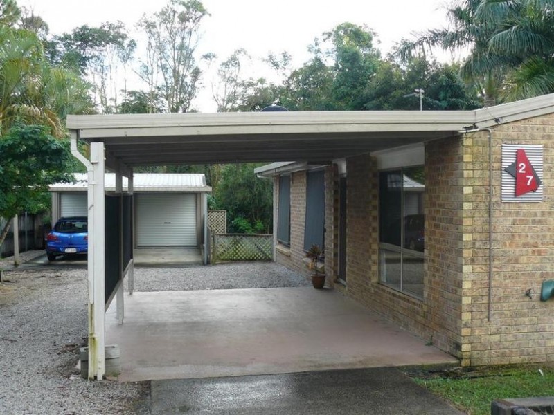 27 Montrose Street, Beerwah QLD 4519