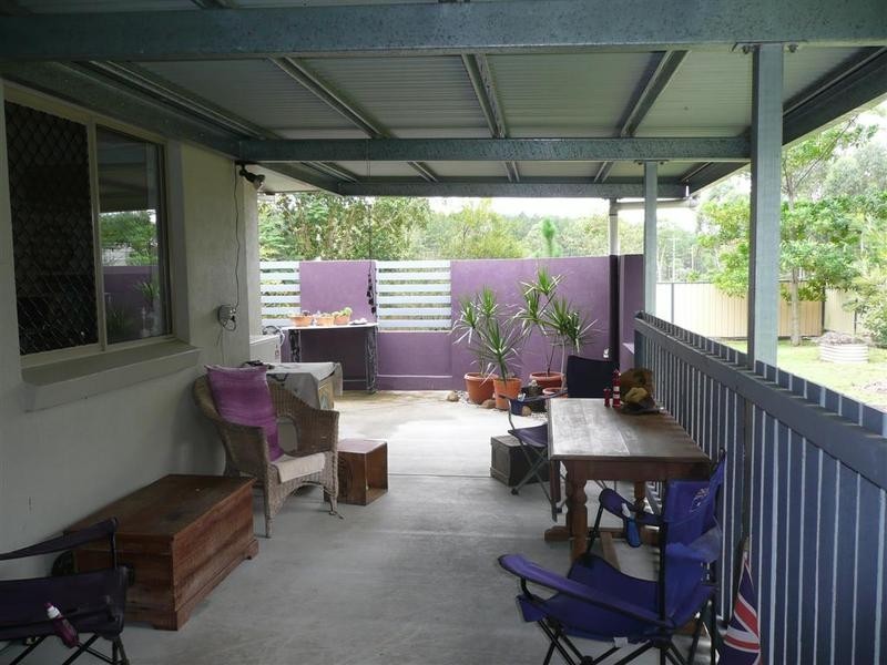 19 Beerwah Parade, Beerwah QLD 4519