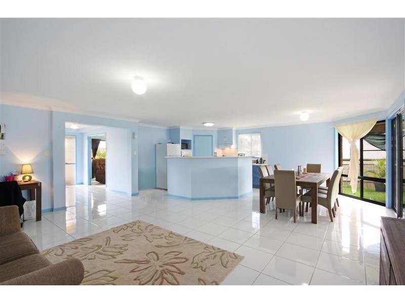 32 Coolamon Crescent, Beerwah QLD 4519