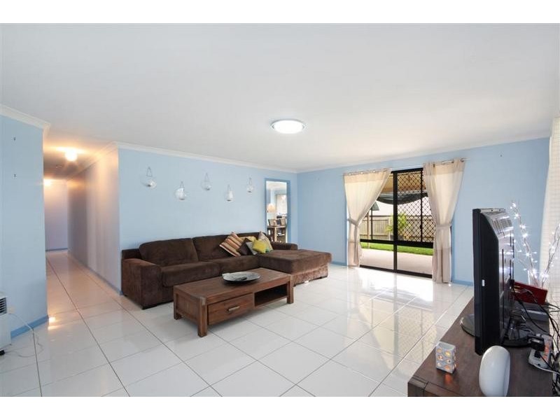 32 Coolamon Crescent, Beerwah QLD 4519