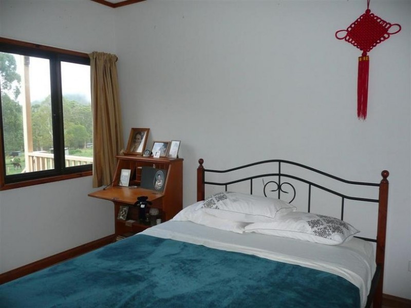 Glass House Mountains QLD 4518