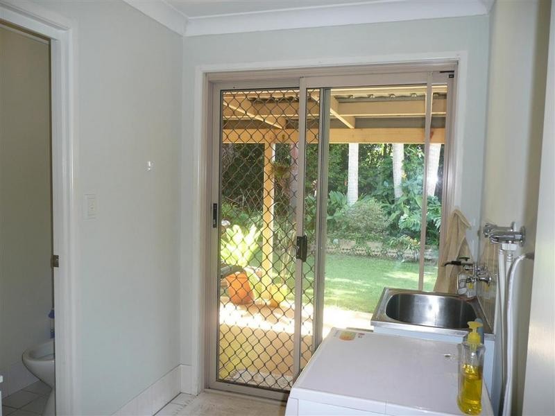 15 Parkview Road, Glass House Mountains QLD 4518