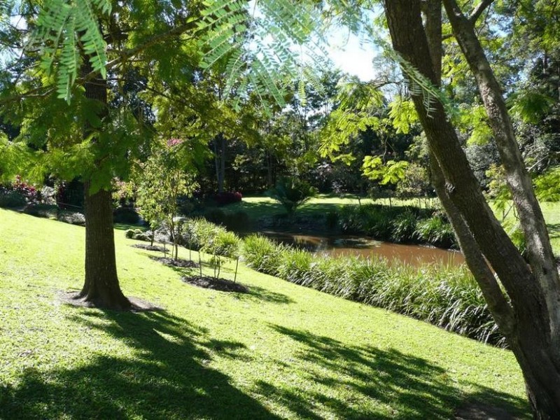 331 Peachester Road, Beerwah QLD 4519