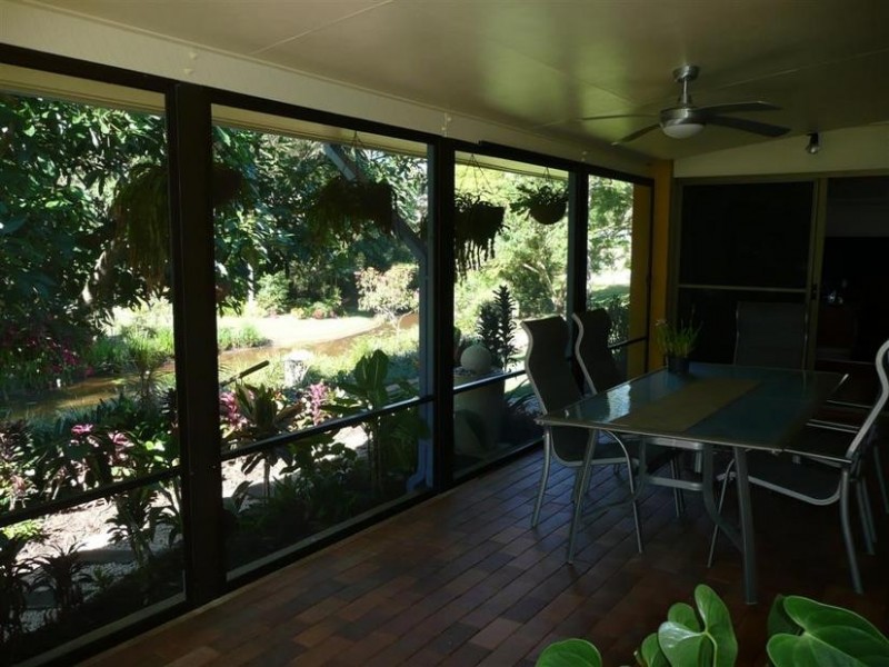 331 Peachester Road, Beerwah QLD 4519
