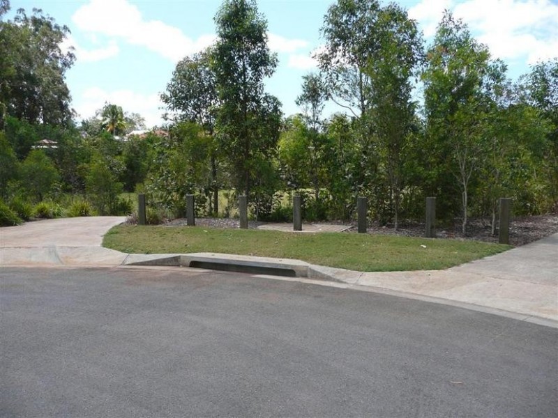 47 Smerdon Way, Glass House Mountains QLD 4518