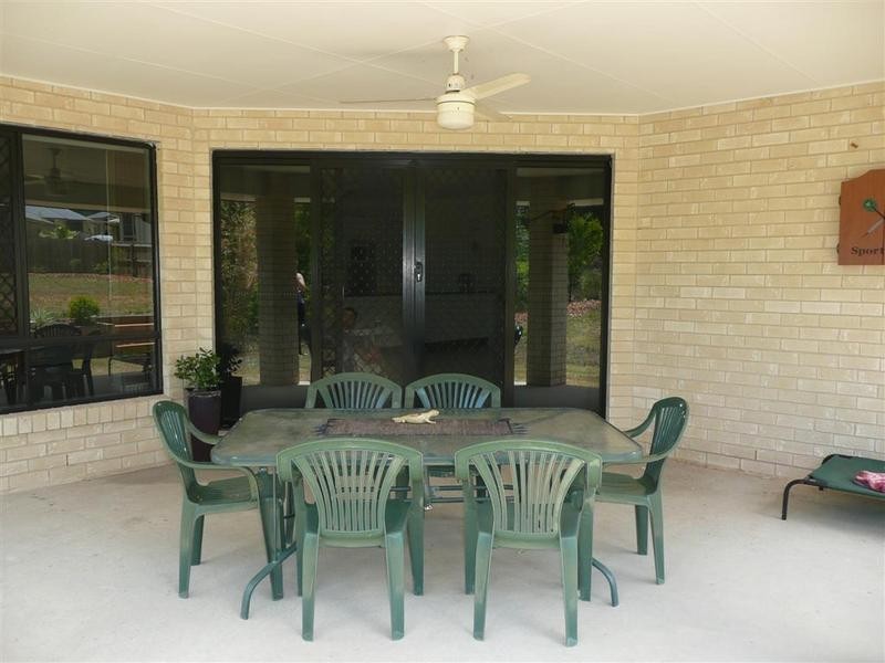 47 Smerdon Way, Glass House Mountains QLD 4518