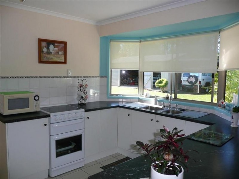 Glass House Mountains QLD 4518