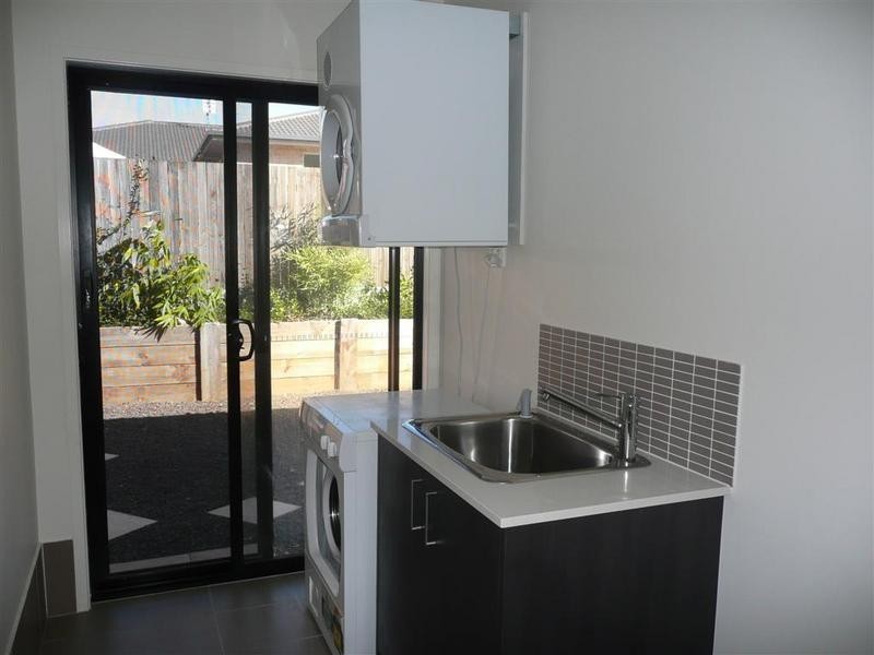 20 Fullerton Road, Glass House Mountains QLD 4518