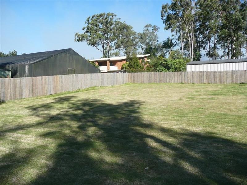 20 Fullerton Road, Glass House Mountains QLD 4518