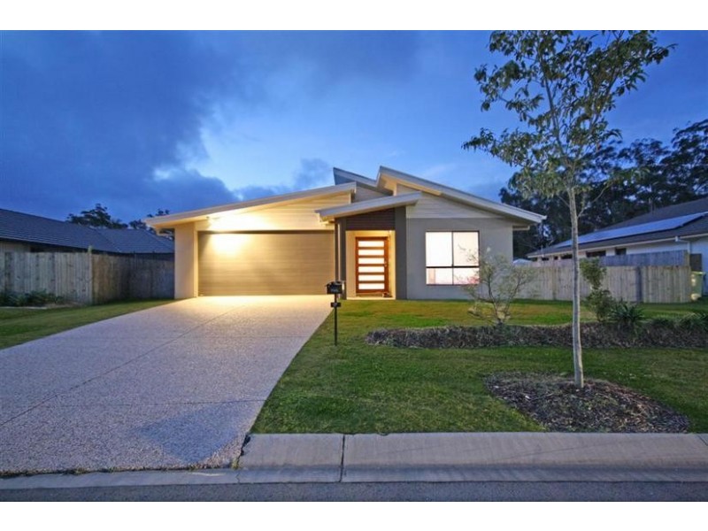 17 Monarch Place, Beerwah QLD 4519