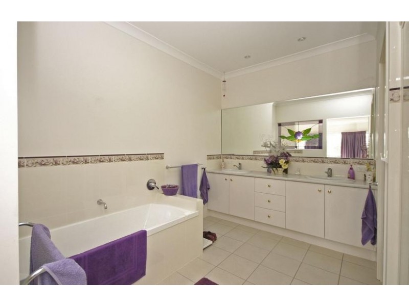 15 River Gum Close, Mooloolah Valley QLD 4553