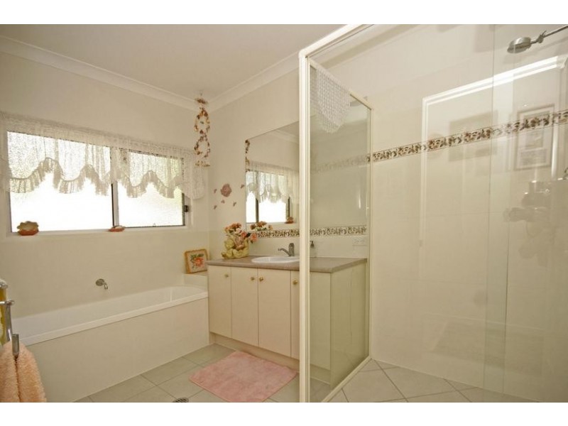 15 River Gum Close, Mooloolah Valley QLD 4553