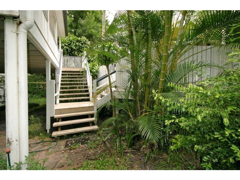258 Peachester Road, Beerwah QLD 4519