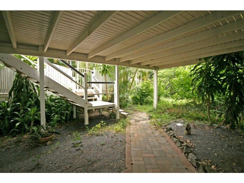 258 Peachester Road, Beerwah QLD 4519