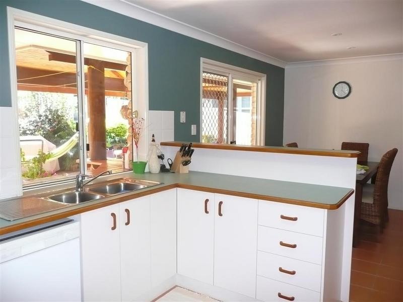 7 Dana Close, Glass House Mountains QLD 4518