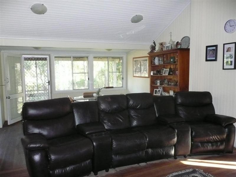 315 Coonowrin Road, Glass House Mountains QLD 4518