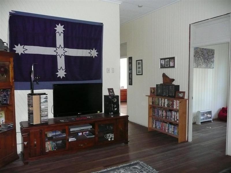 315 Coonowrin Road, Glass House Mountains QLD 4518