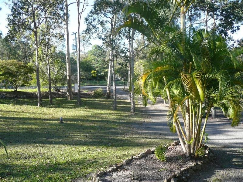 315 Coonowrin Road, Glass House Mountains QLD 4518