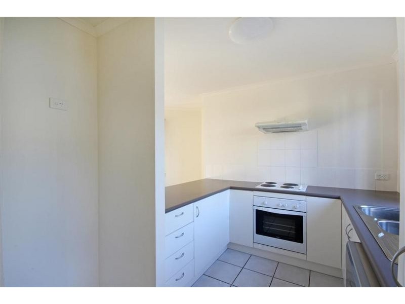 13/17 Pine Camp Road, Beerwah QLD 4519