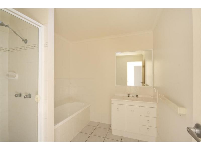 13/17 Pine Camp Road, Beerwah QLD 4519