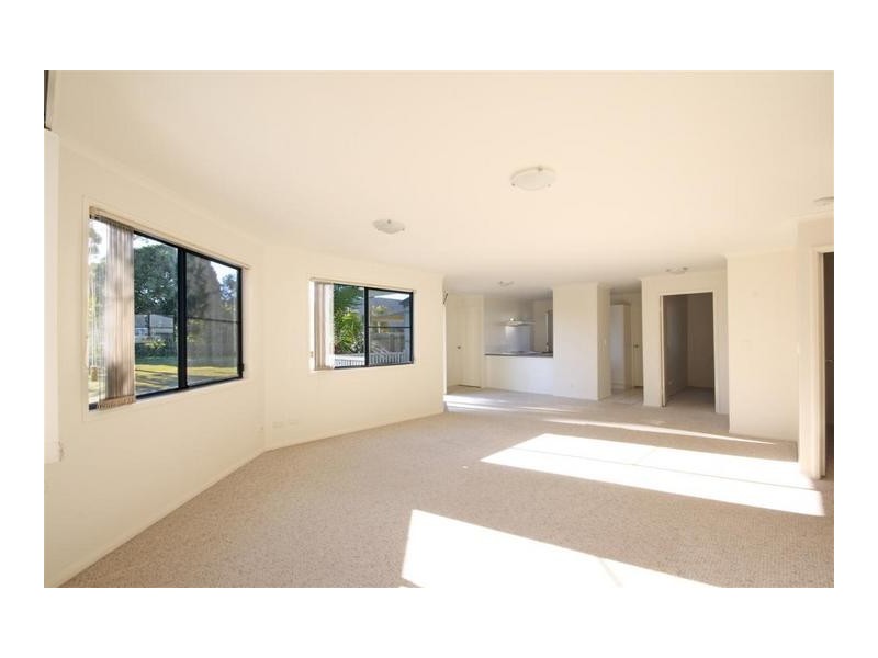 13/17 Pine Camp Road, Beerwah QLD 4519