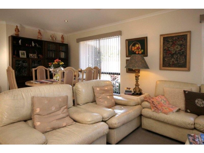 3/61 Beerwah Parade, Beerwah QLD 4519