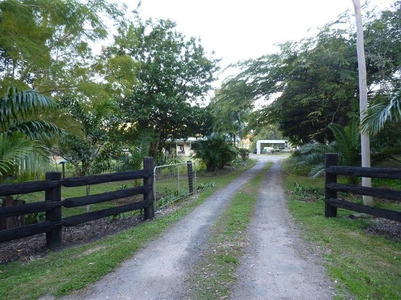 34 Storrs Road, Peachester QLD 4519