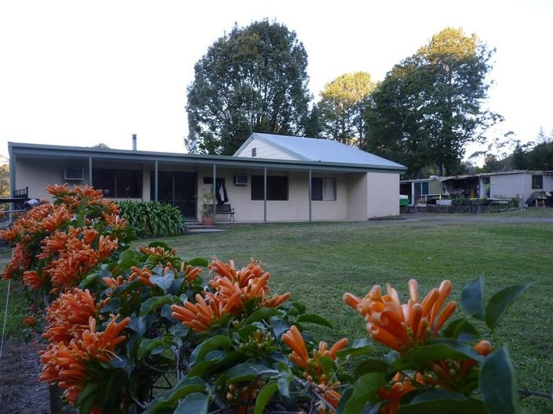 34 Storrs Road, Peachester QLD 4519